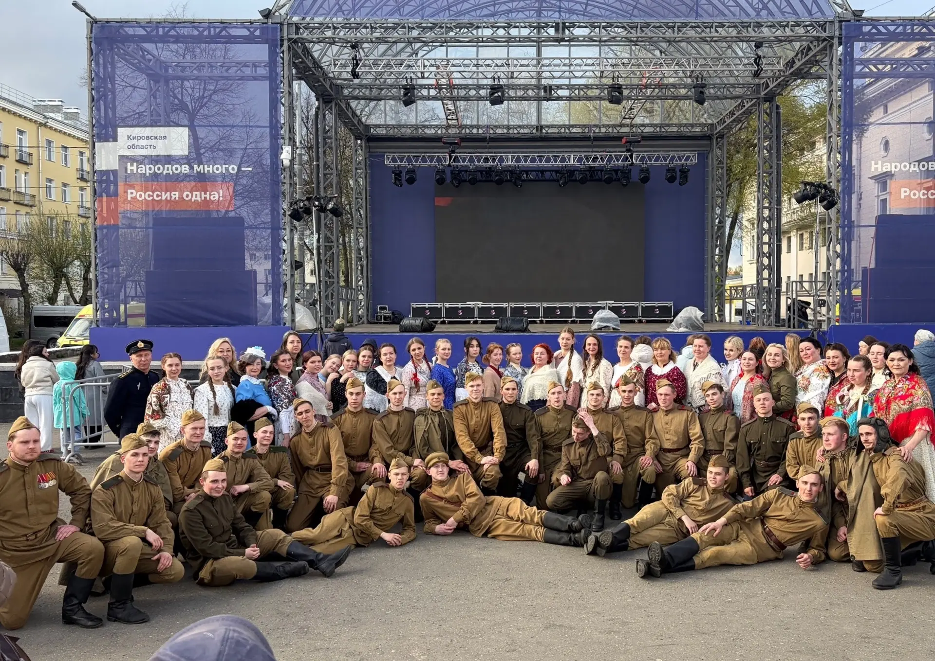 Эхо 45-го: «Бал Победы на Вятке»