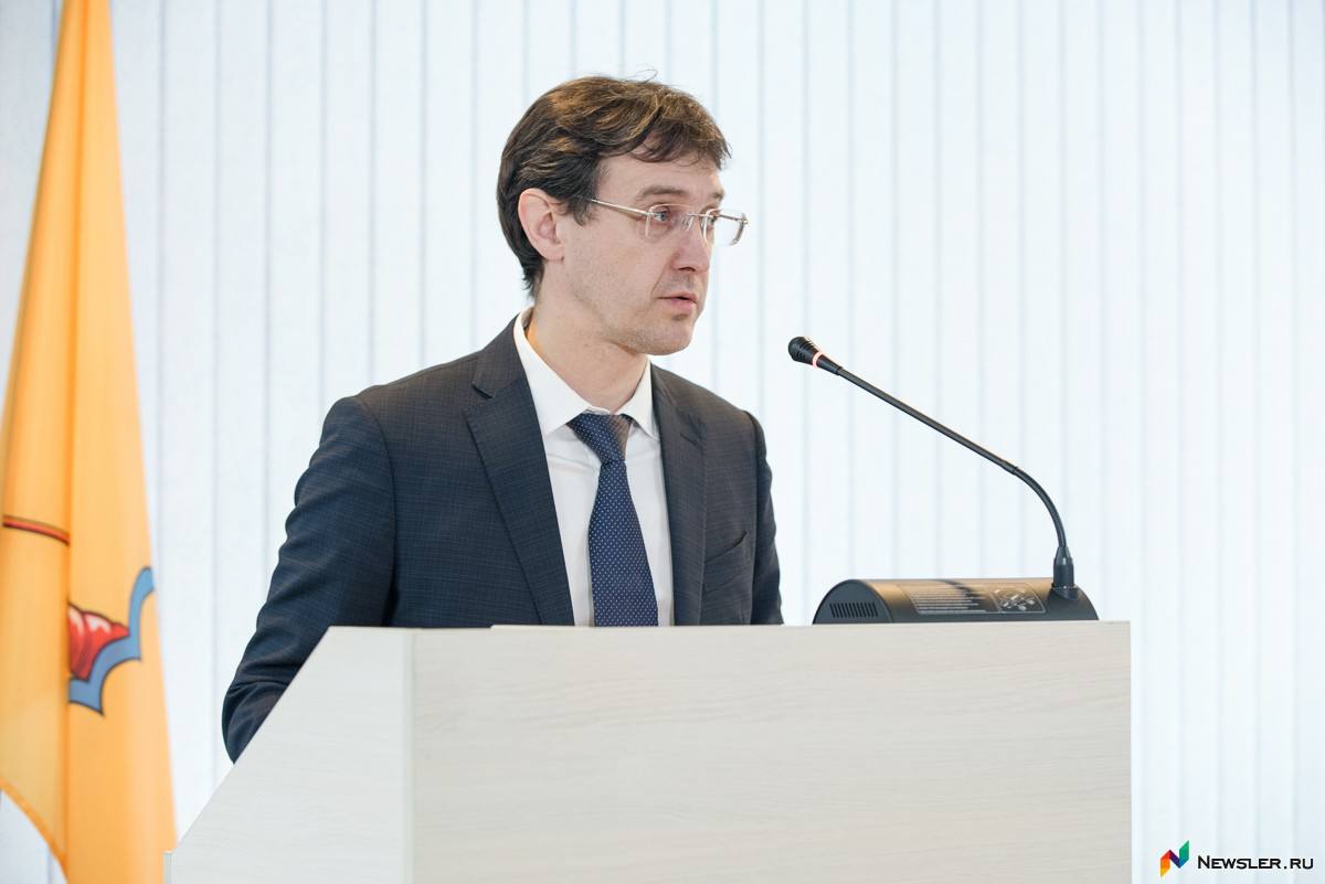 Кировский филиал Президентской академии поздравляет с днём рождения директора Кировского филиала ПАО «Т Плюс» Сергея Александровича Береснева!