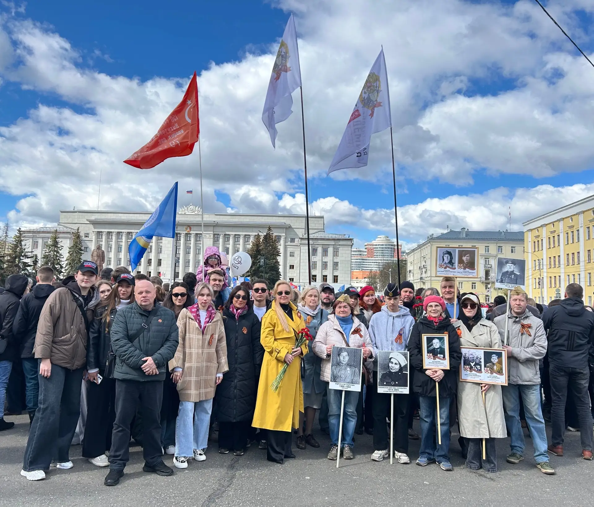Память в наших сердцах: Президентская академия/Киров на Параде Победы