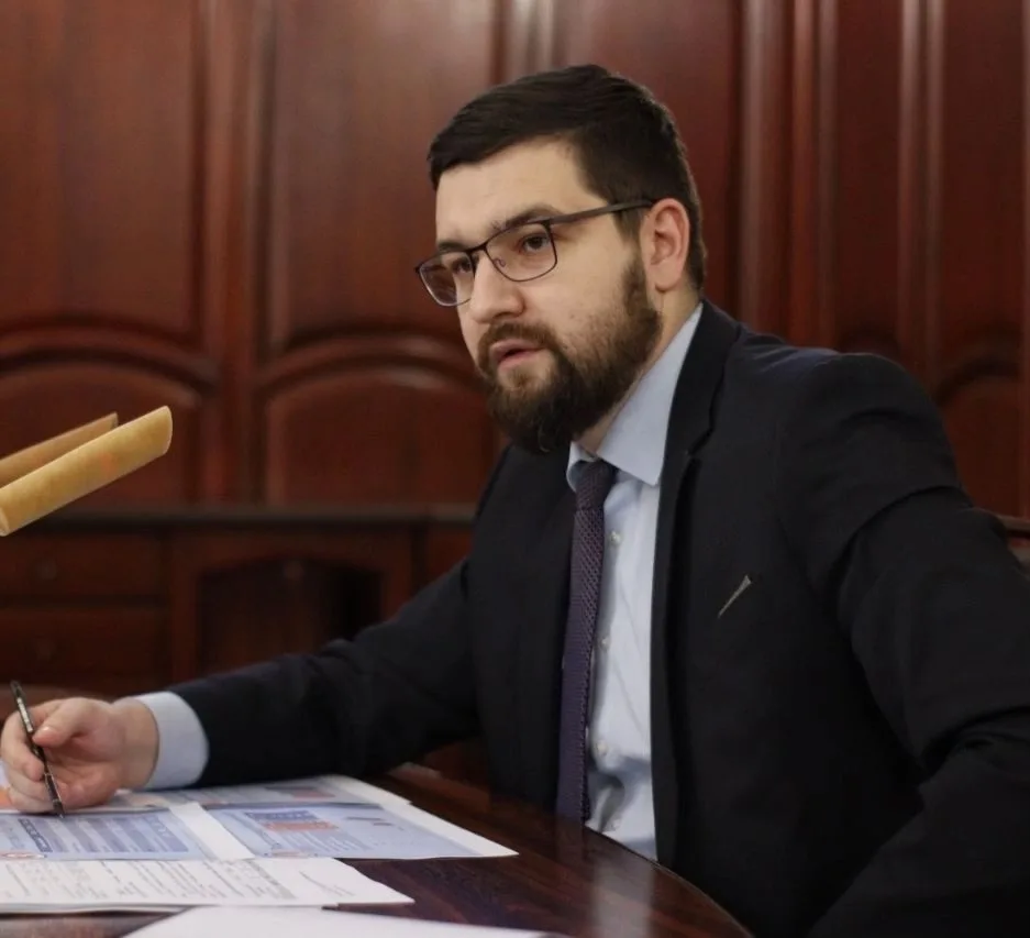 Кировский филиал Президентской академии поздравляет с днём рождения Министра спорта Кировской области Сергея Владимировича Сулика